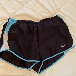 Women’s Nike Dry Fit Shorts XL